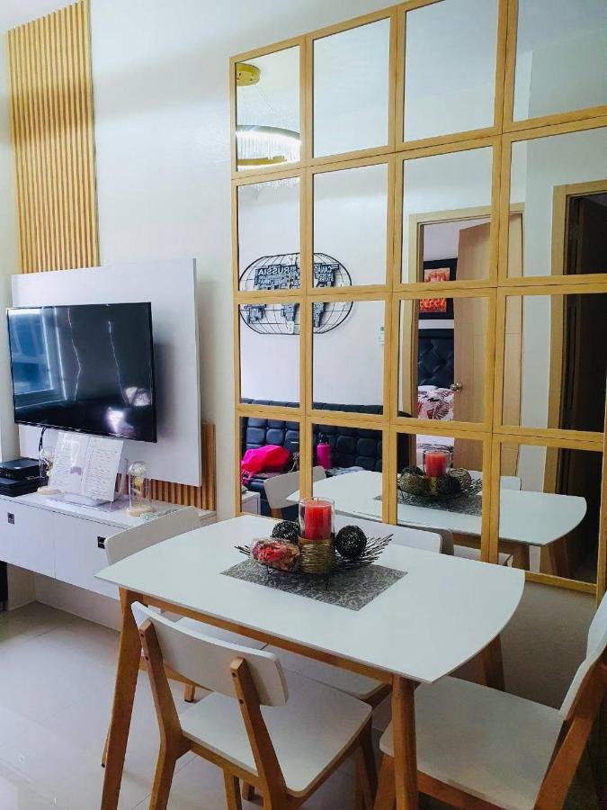 2 Bedroom Condo Vine Residences Quezon City With Pool Wifi Karaoke Board Games Netflix Bagian luar foto